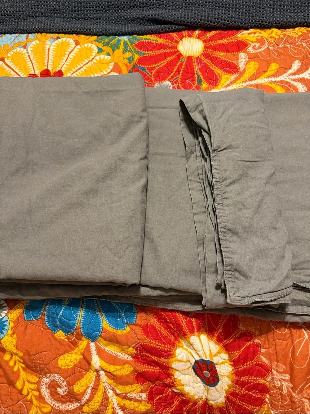 Kenneth Cole Reaction King Duvet Cover + 3 Shams Gray Taupe 4 Piece Set